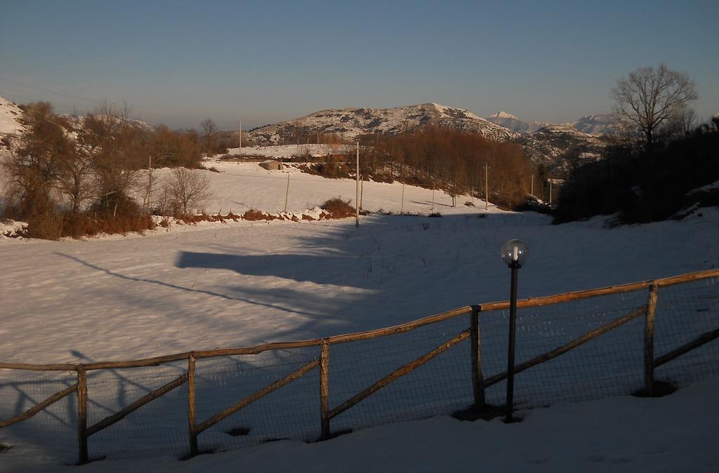 Azienda Agrituristica La Casetta Del Pollino Mormanno Exteriér fotografie