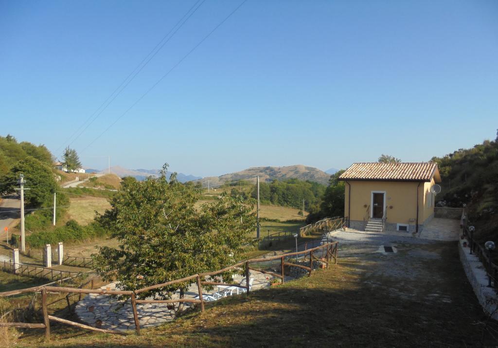 Azienda Agrituristica La Casetta Del Pollino Mormanno Exteriér fotografie